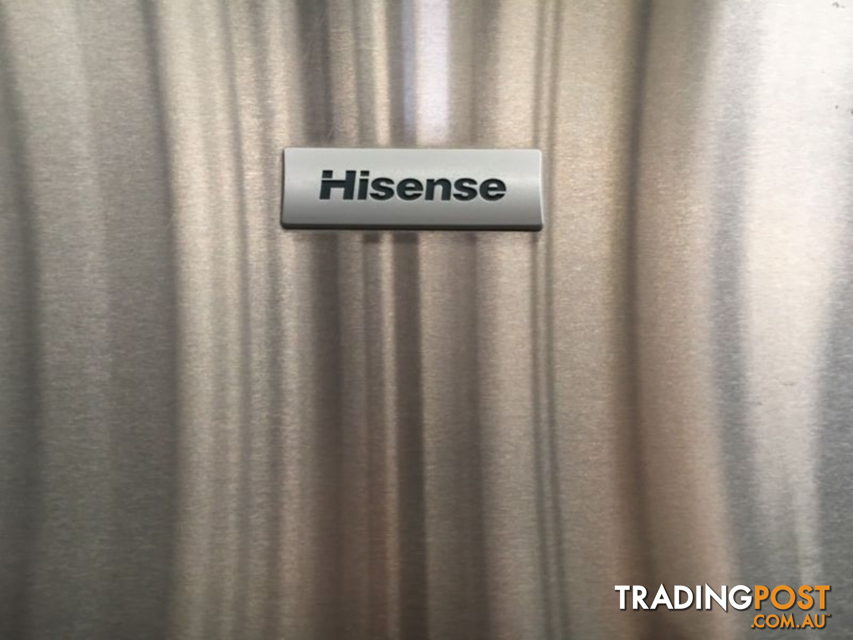 460l Hisense fridge freezer DELIVERY WARRANTY