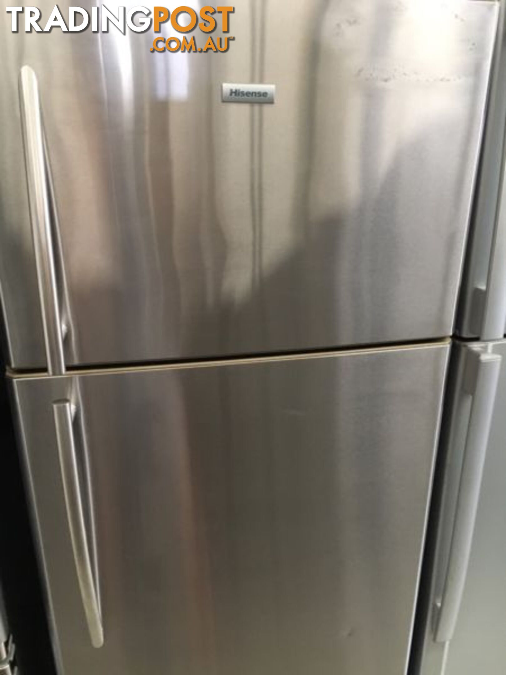 460l Hisense fridge freezer DELIVERY WARRANTY