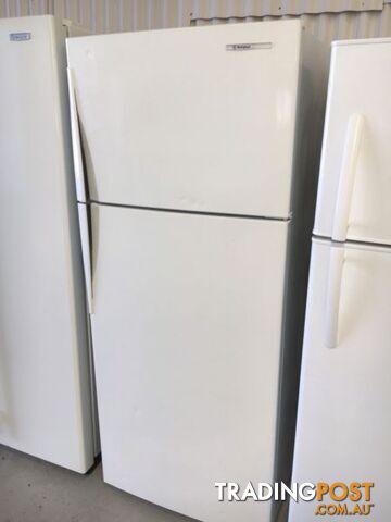 390l Westinghouse fridge freezer DELIVERY WARRANTY