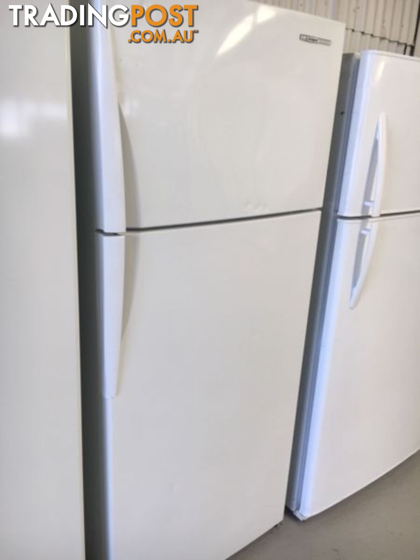 390l Westinghouse fridge freezer DELIVERY WARRANTY