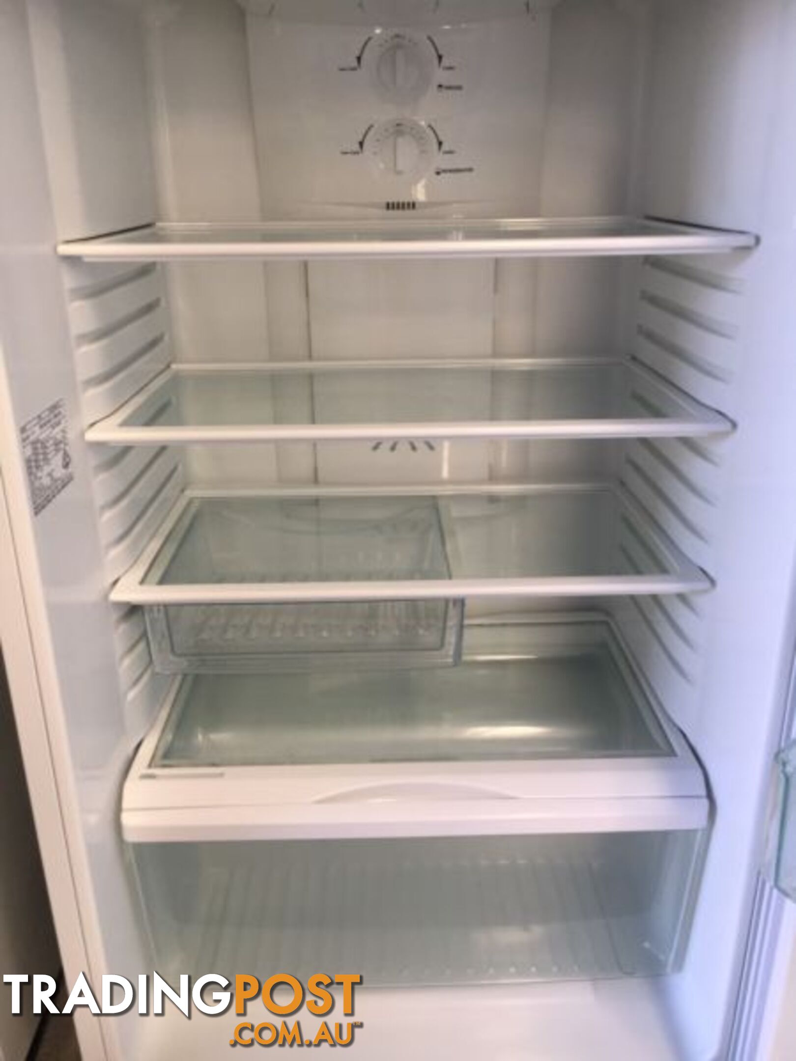 390l Westinghouse fridge freezer DELIVERY WARRANTY