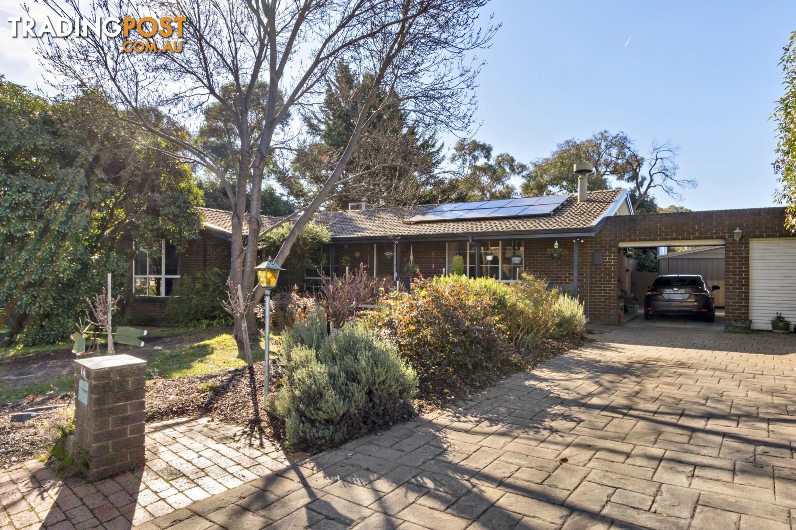 14 Stobie Place MONASH ACT 2904