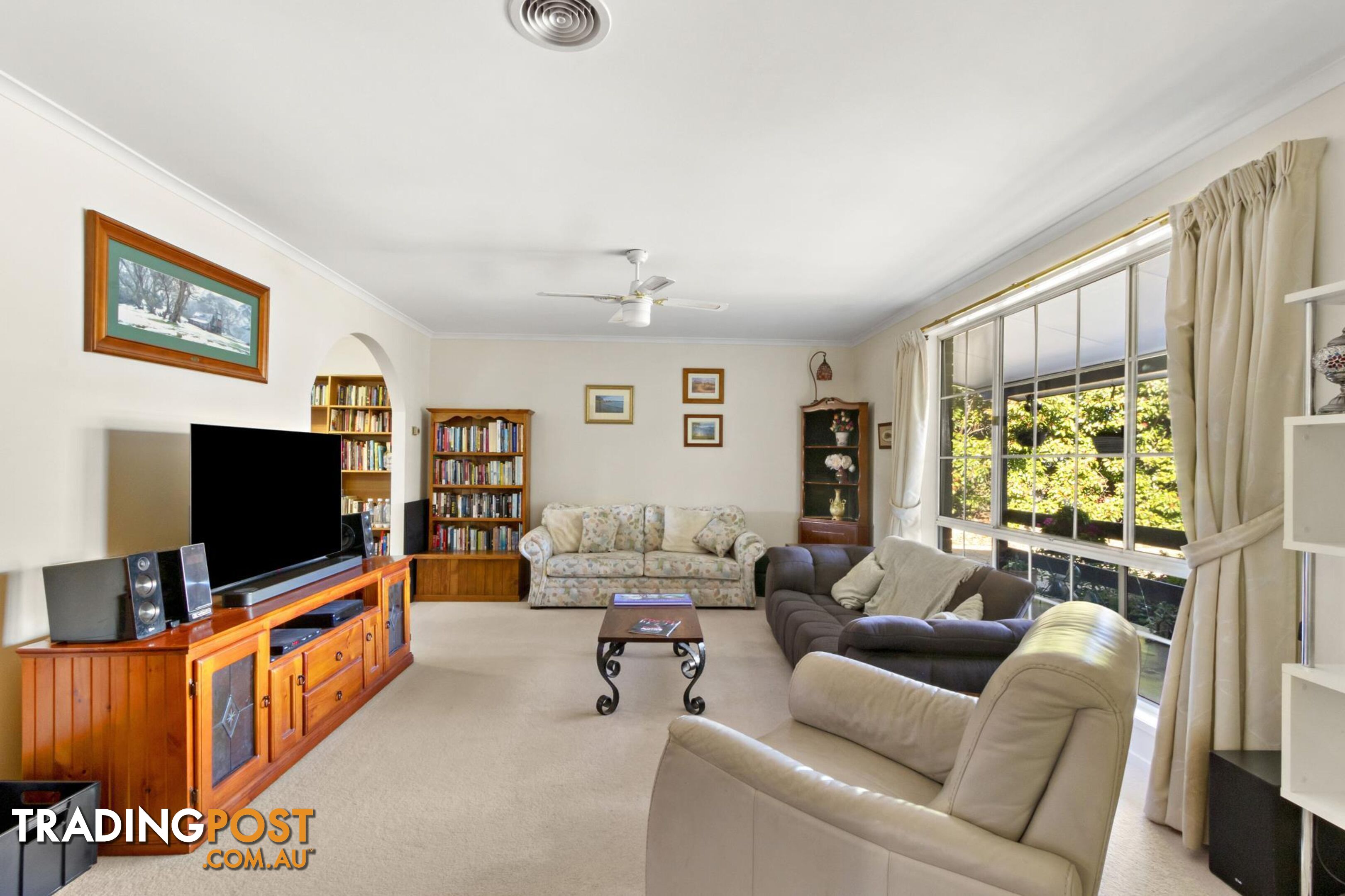 14 Stobie Place MONASH ACT 2904