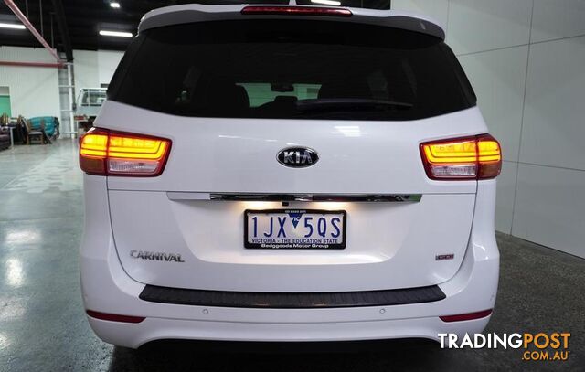 2017 Kia Carnival SLi People Mover - photo 4 of 36