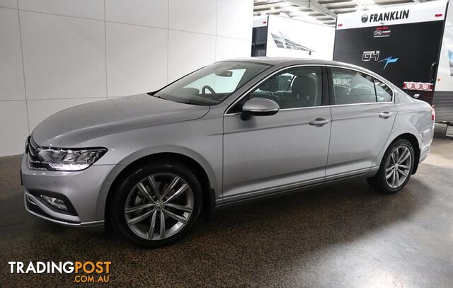 2020 Volkswagen Passat 140TSI Business  Sedan - photo 3 of 34