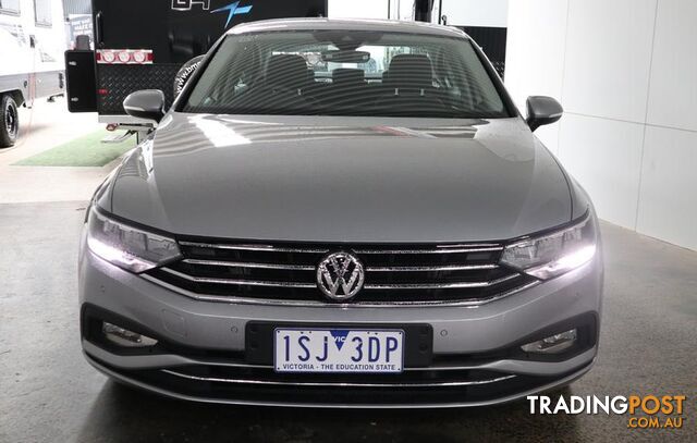 2020 Volkswagen Passat 140TSI Business  Sedan - photo 2 of 34