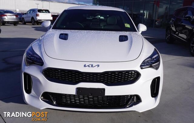 2022 Kia Stinger 330S Sedan - photo 2 of 23