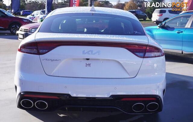 2022 Kia Stinger 330S  Sedan - photo 5 of 23