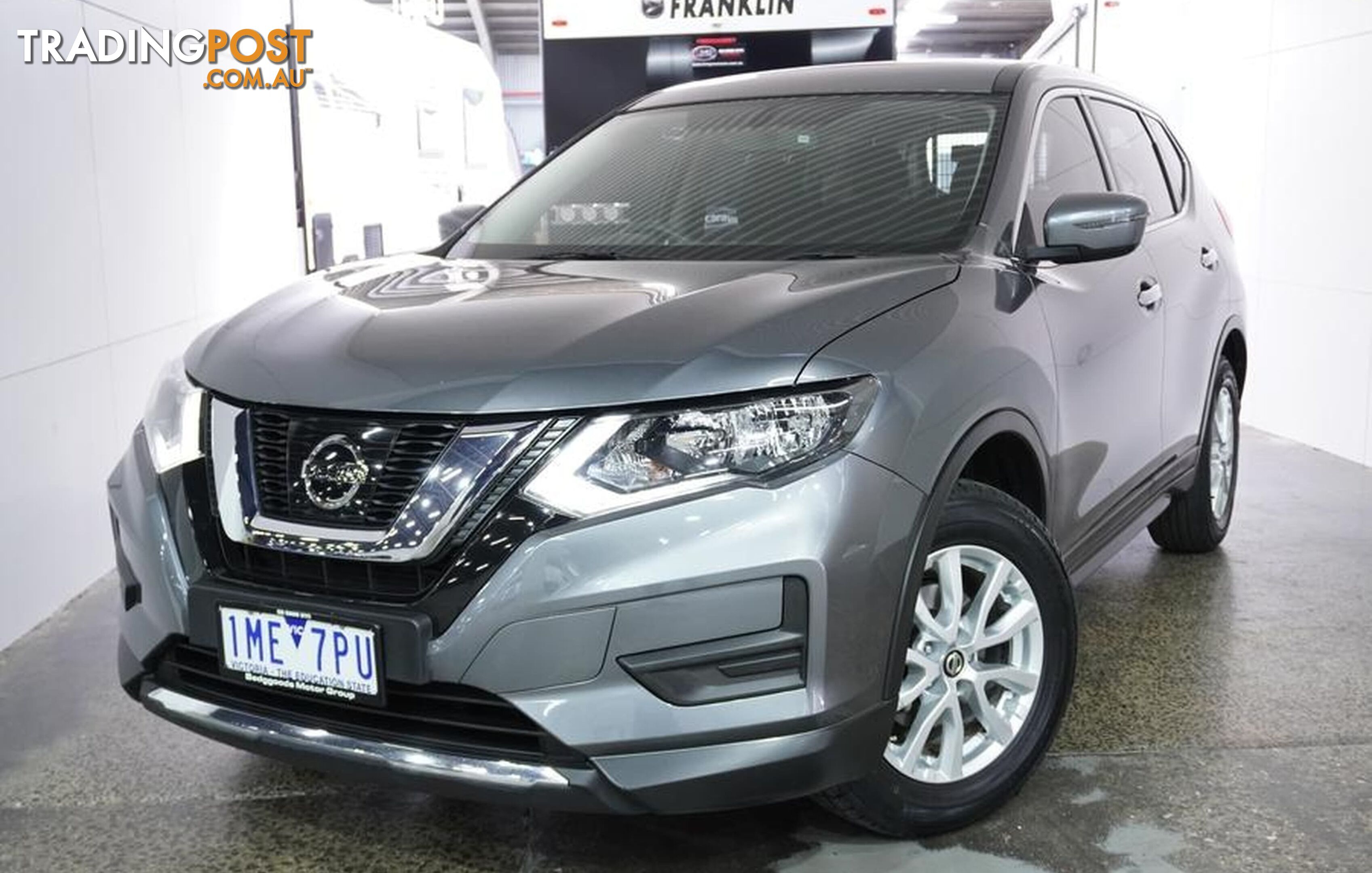 2017 Nissan X-TRAIL ST  SUV