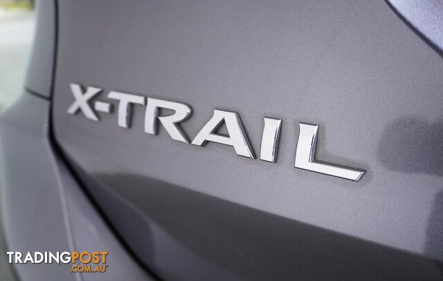 2017 Nissan X-TRAIL ST  SUV