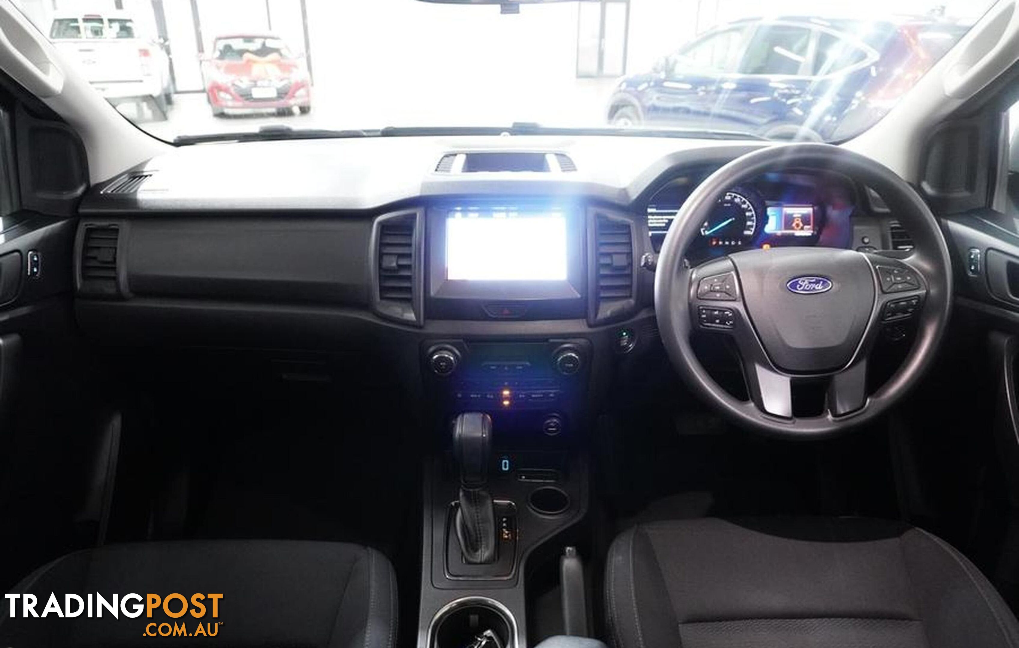 2019 Ford Everest Ambiente  SUV