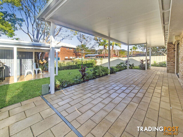 4 Neville Close BATEAU BAY NSW 2261