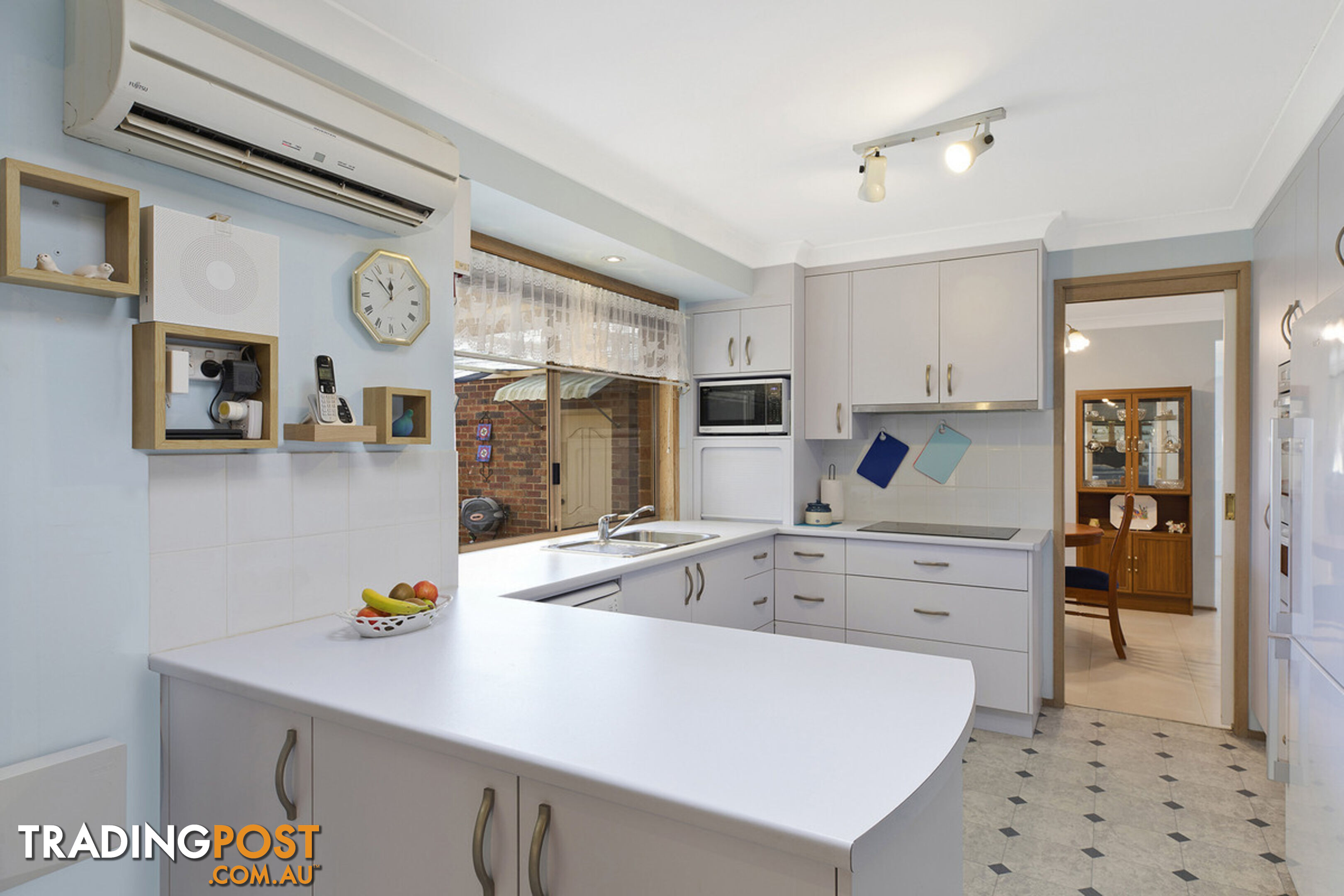 5 Peta Close BATEAU BAY NSW 2261