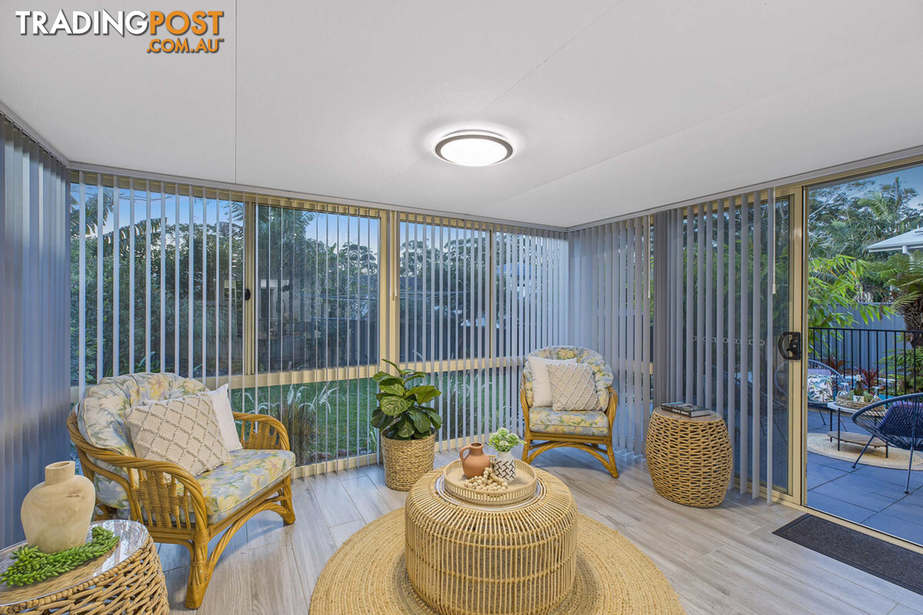 10 Yulong Street BATEAU BAY nsw 2261