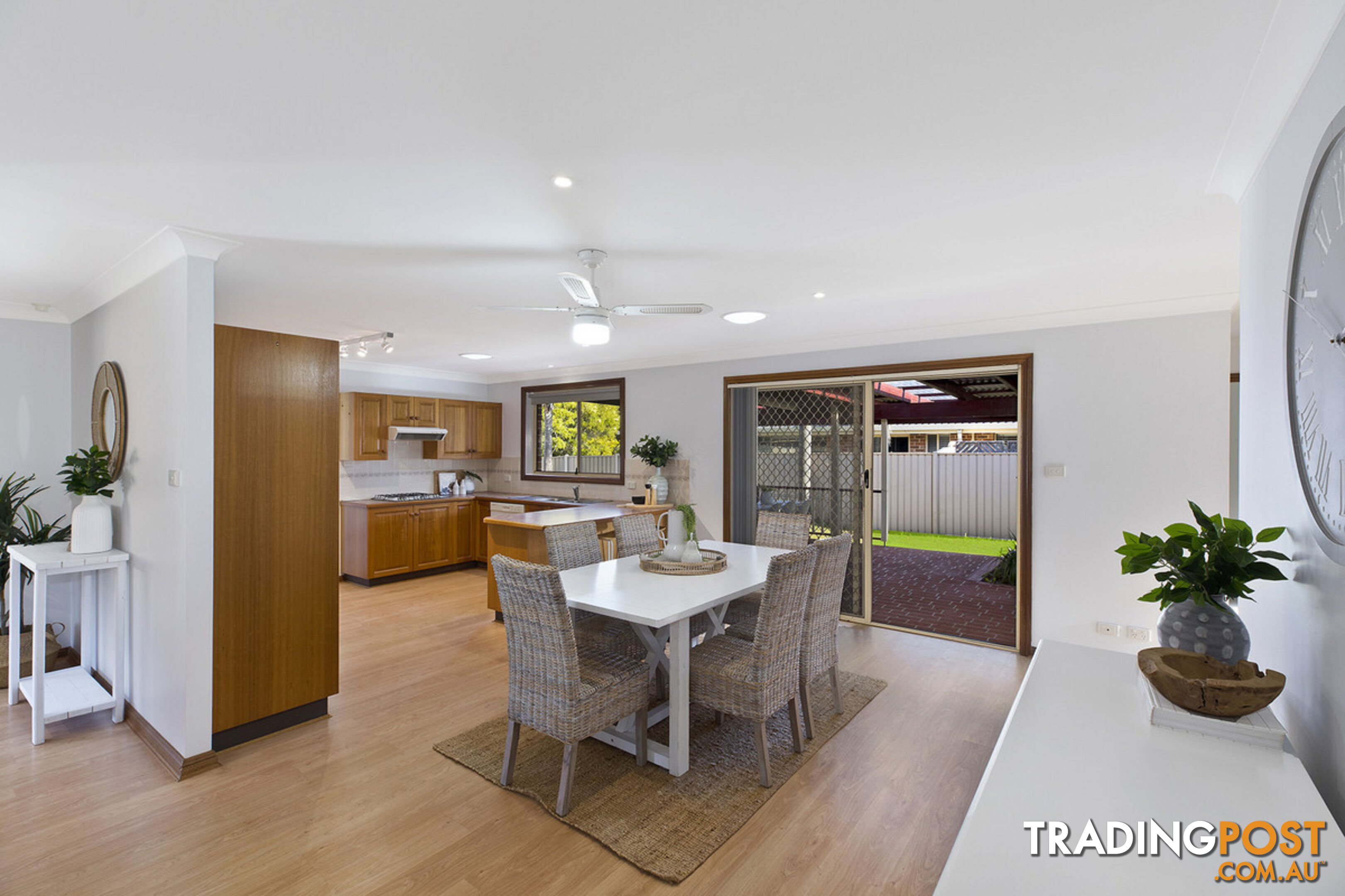 17 Epsom Place BATEAU BAY NSW 2261