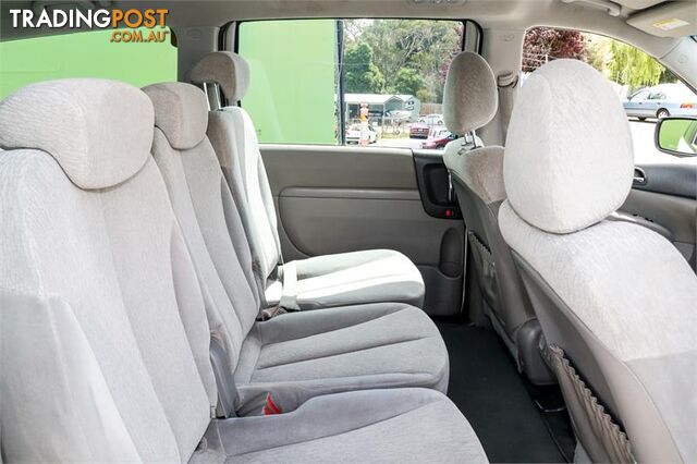 2011 Kia Grand Carnival S VQ Wagon - photo 4 of 20