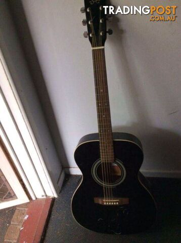 Guitar made in Essex great condition