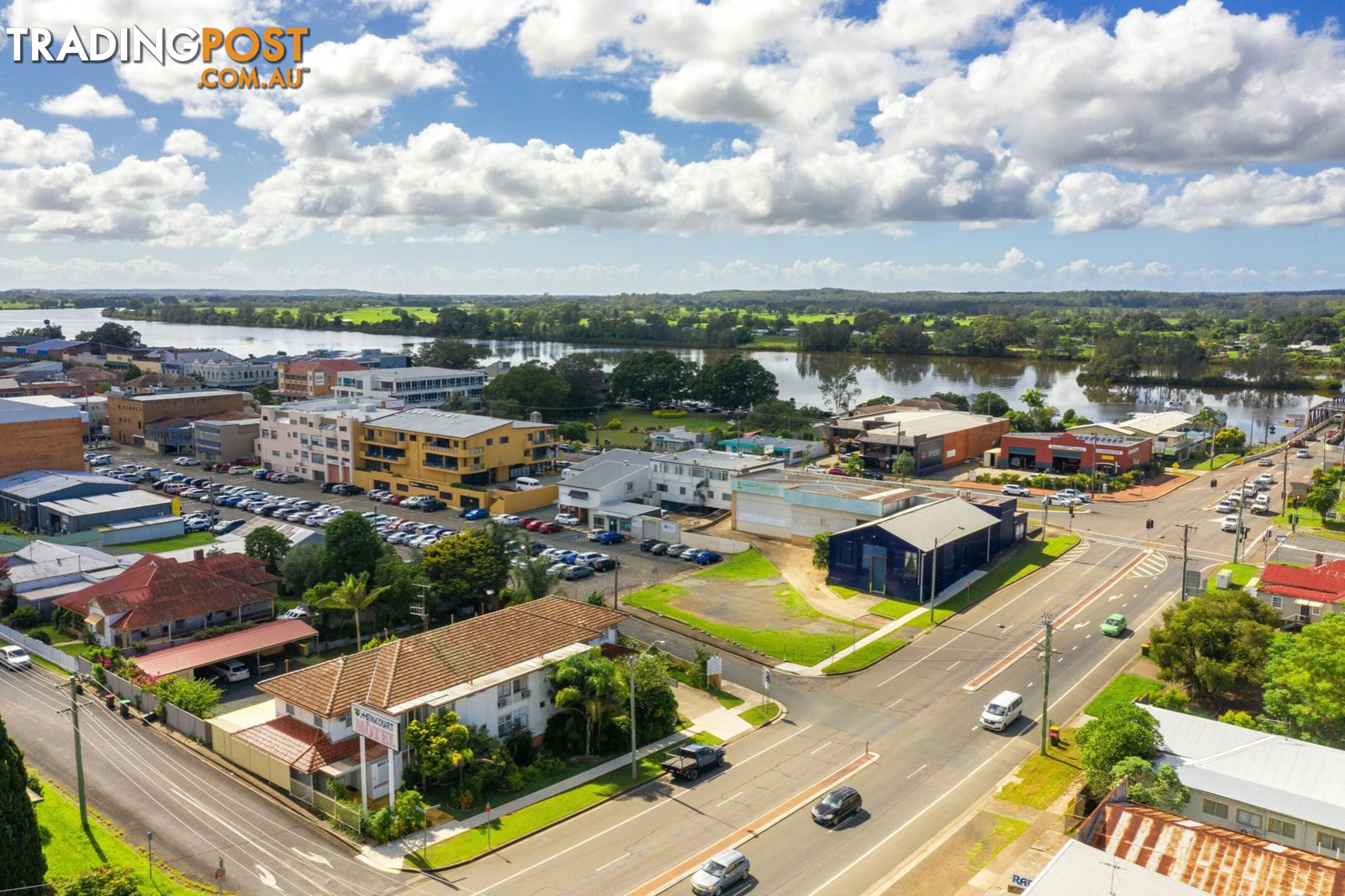 9 Commerce Street "Agincourt" TAREE NSW 2430