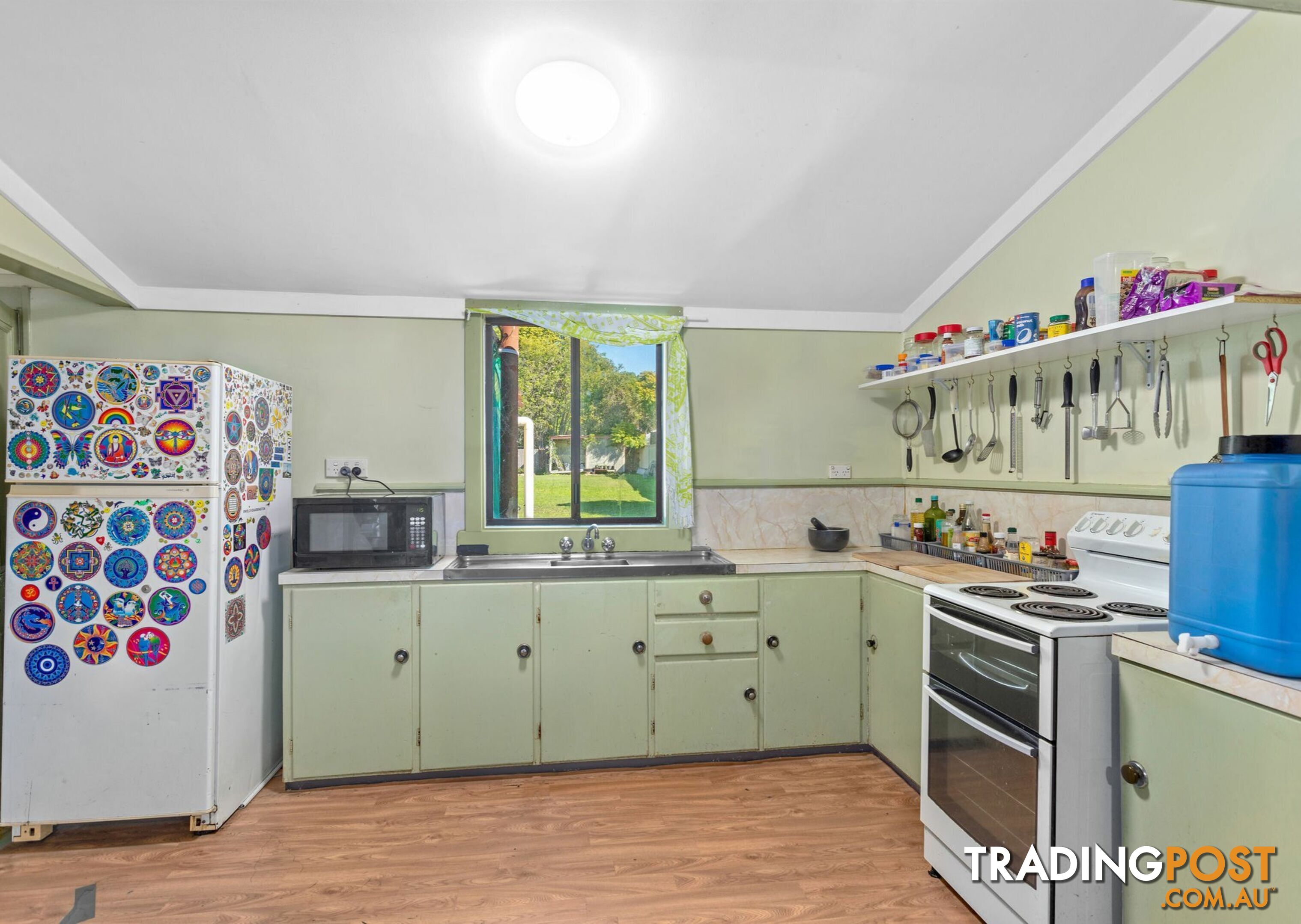 16 Boyce Street TAREE NSW 2430