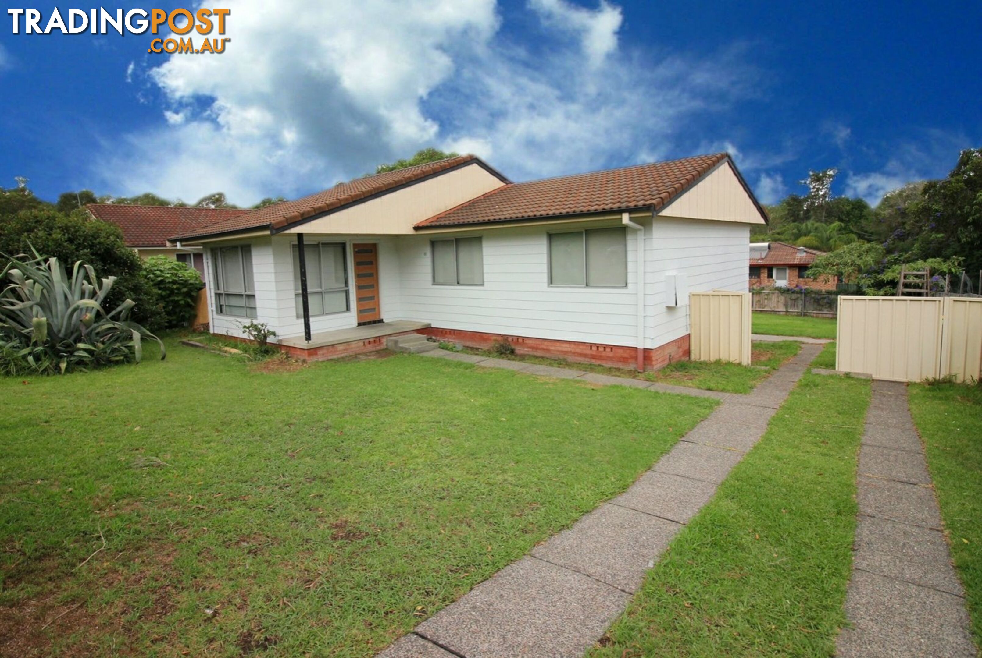 13 Deakin Crescent TAREE NSW 2430