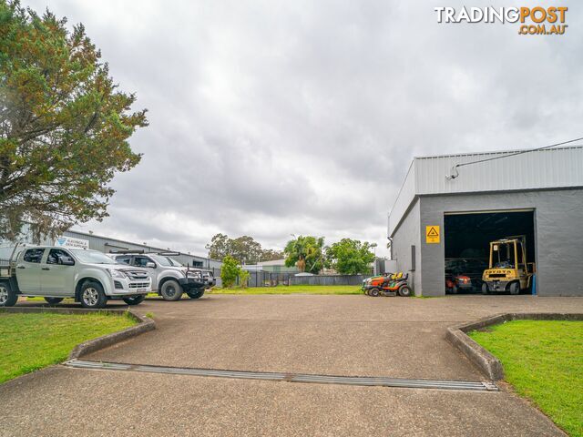 Bays 1, 3 and 4/77 Muldoon Street TAREE NSW 2430