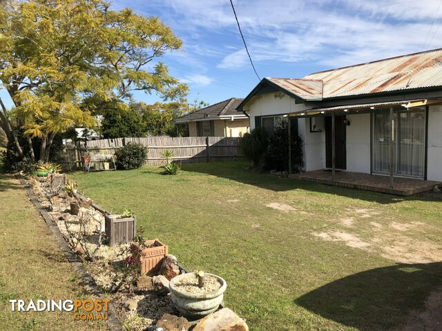 10 Kerle Street TAREE NSW 2430