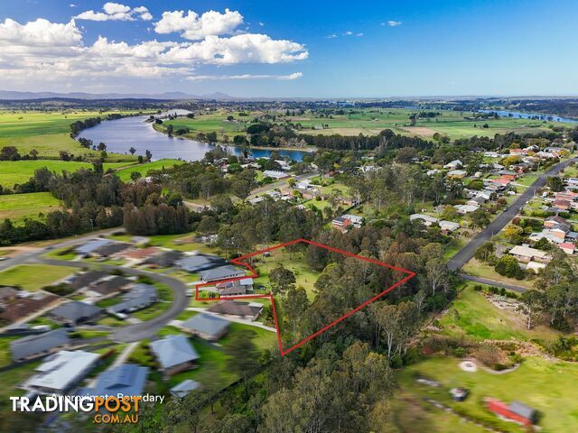 14 Rosedale Place TINONEE NSW 2430