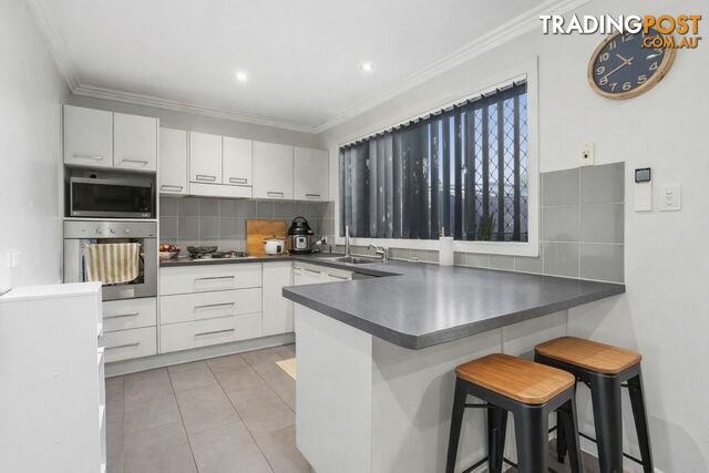 4/103 Commerce Street TAREE NSW 2430 - photo 3 of 12
