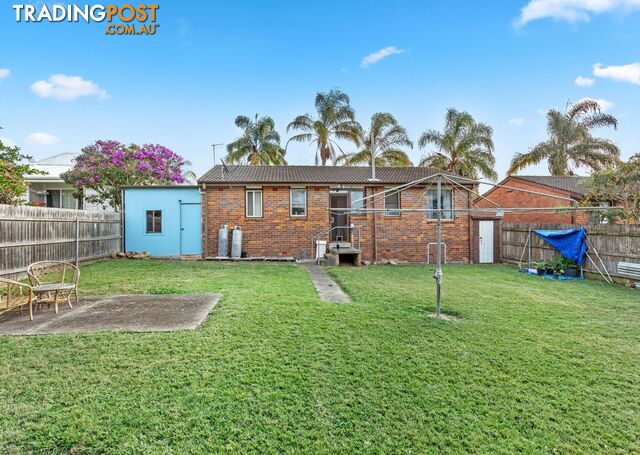 7 Valerie Street TAREE NSW 2430