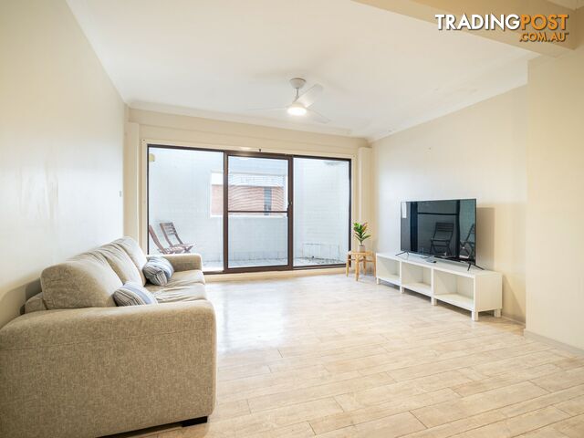 2/219-223 Victoria Street TAREE NSW 2430