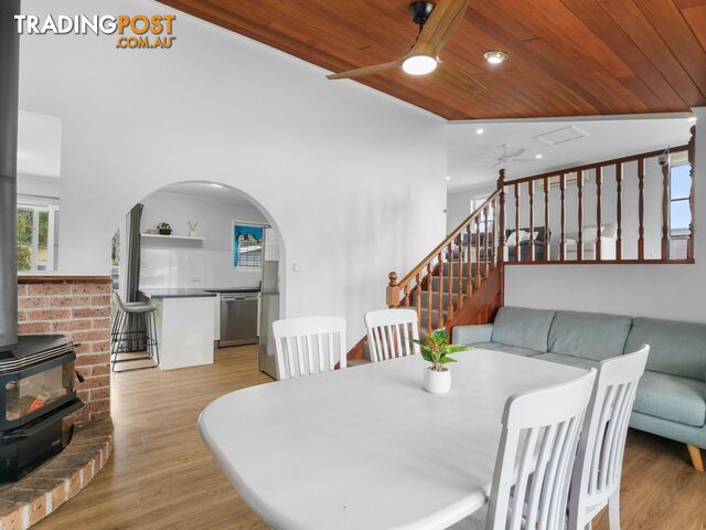 29 Bengal Street COOLONGOLOOK NSW 2423 - photo 4 of 24
