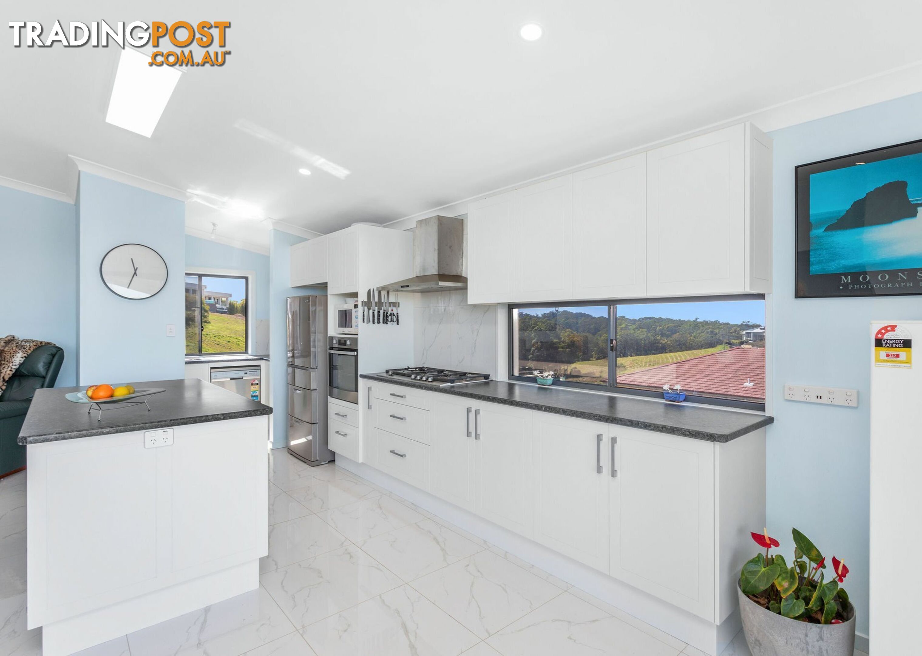 8 Eastern Valley Way TALLWOODS VILLAGE NSW 2430