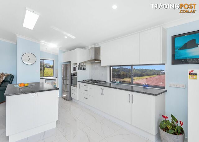 8 Eastern Valley Way TALLWOODS VILLAGE NSW 2430