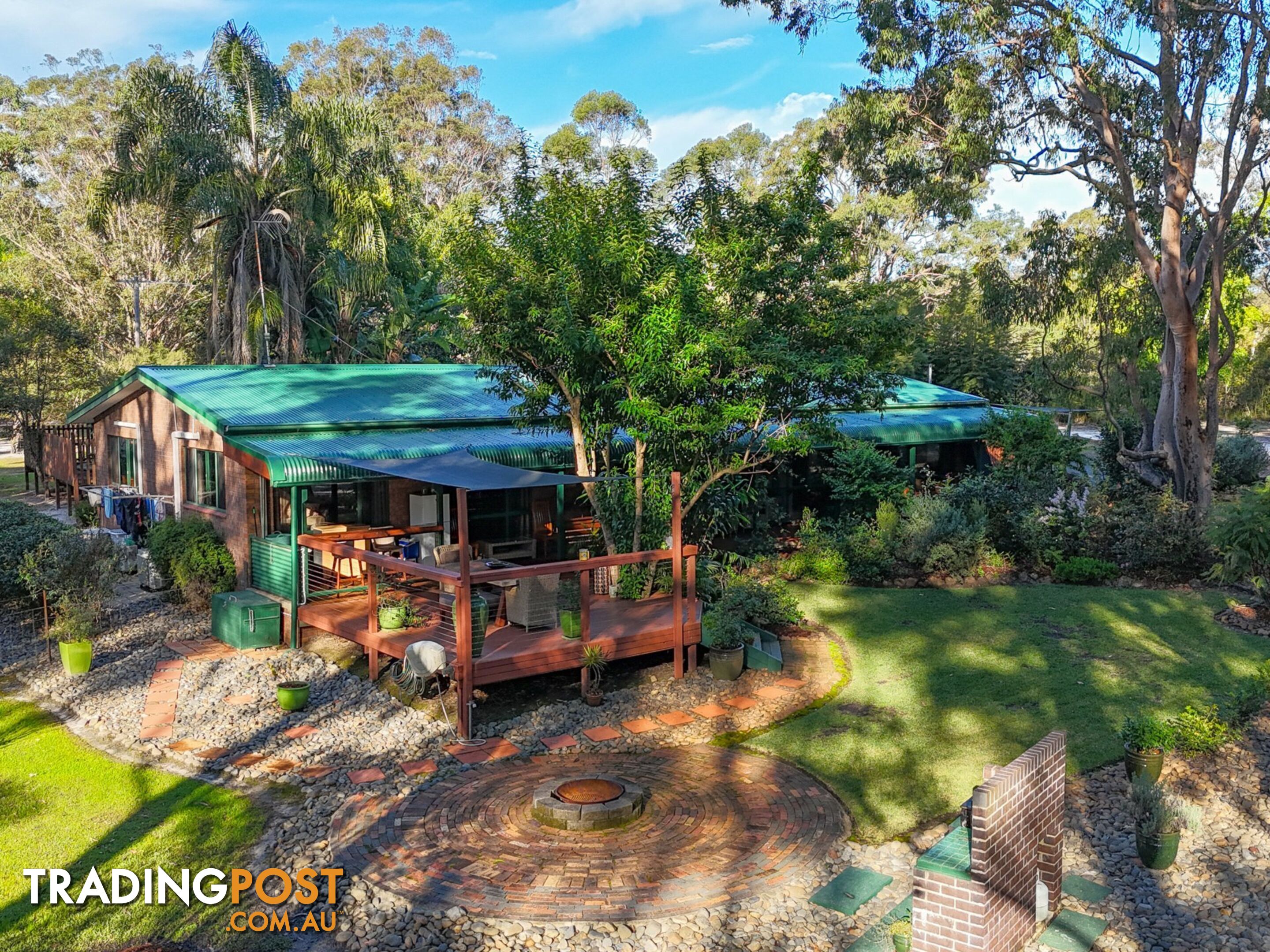 11 Oakview Drive HALLIDAYS POINT NSW 2430