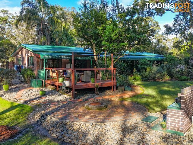 11 Oakview Drive HALLIDAYS POINT NSW 2430