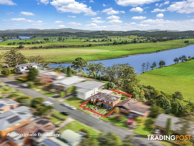 32 Ritchie Crescent TAREE NSW 2430