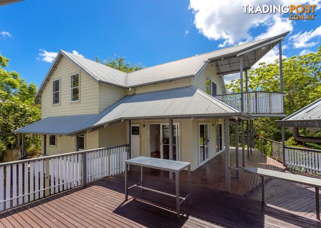 16a Crescent Avenue TAREE NSW 2430