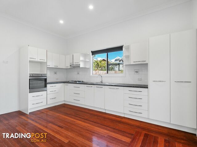 114 Wynter Street TAREE NSW 2430 - photo 4 of 25