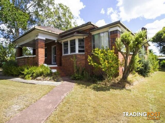 147 High Street TAREE NSW 2430