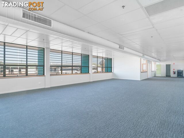 3 Elizabeth Avenue TAREE NSW 2430 - photo 3 of 19