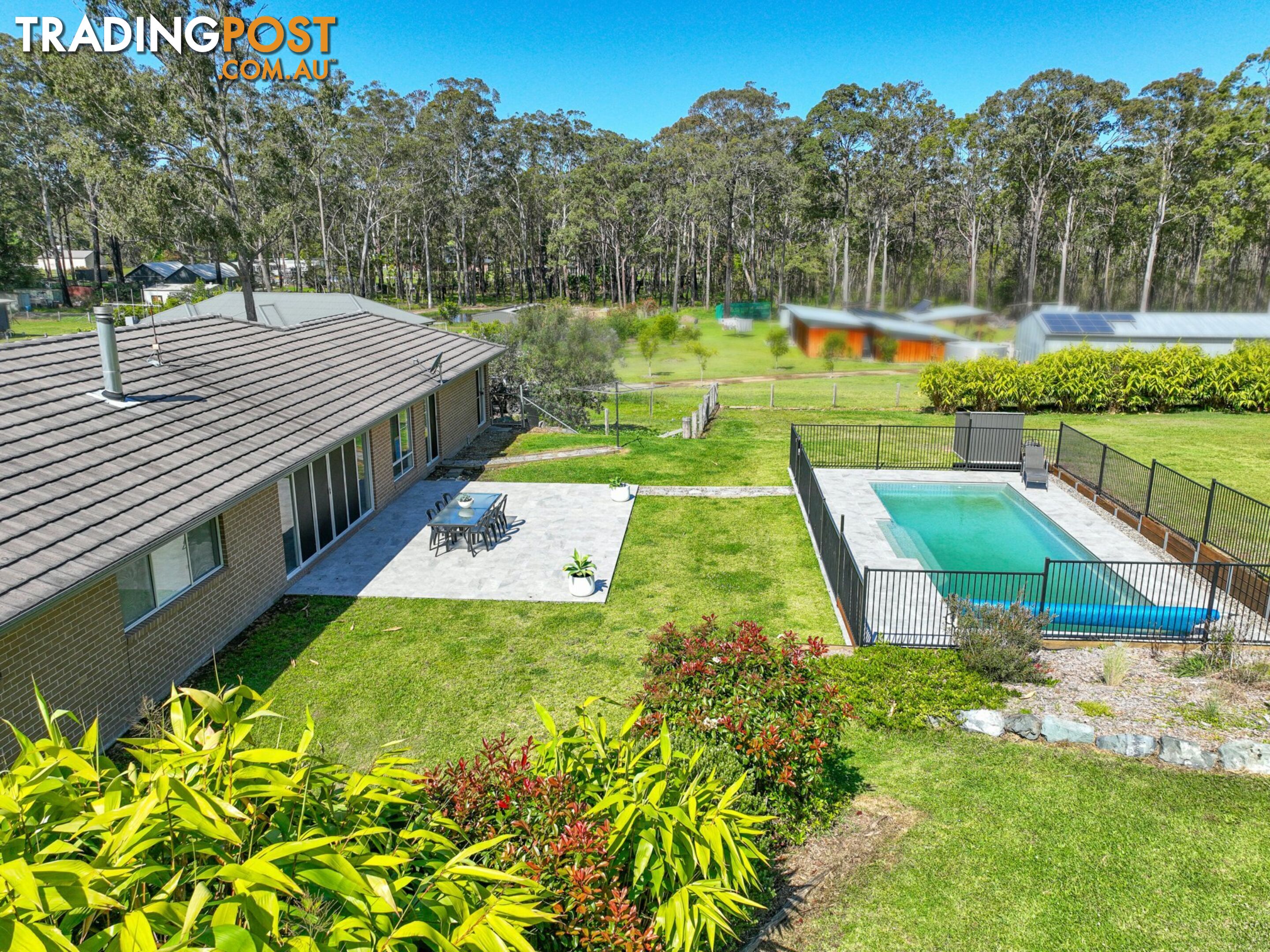 12 Brumby Close HALLIDAYS POINT NSW 2430