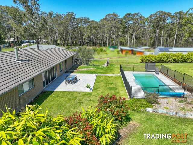 12 Brumby Close HALLIDAYS POINT NSW 2430