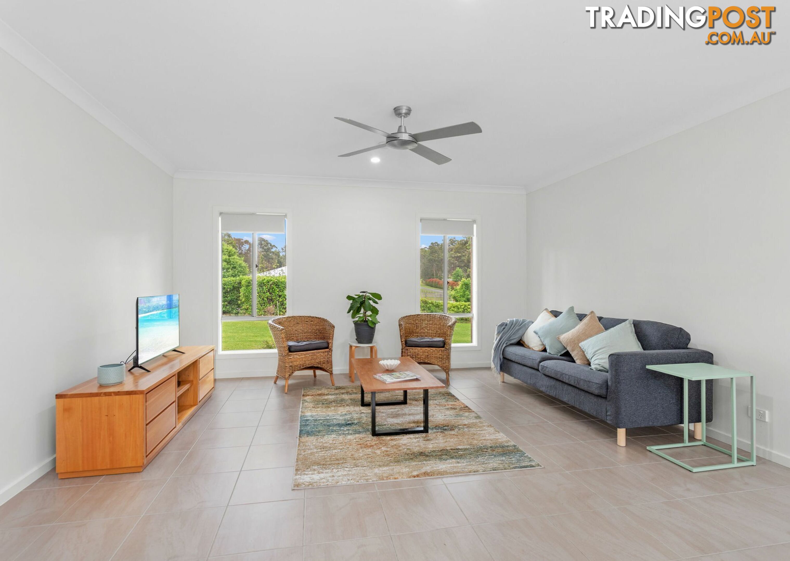 12 Brumby Close HALLIDAYS POINT NSW 2430