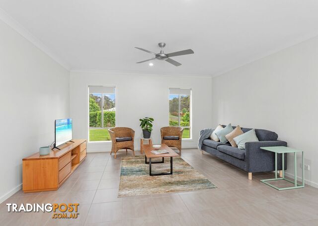 12 Brumby Close HALLIDAYS POINT NSW 2430