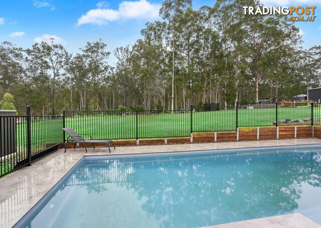 12 Brumby Close HALLIDAYS POINT NSW 2430