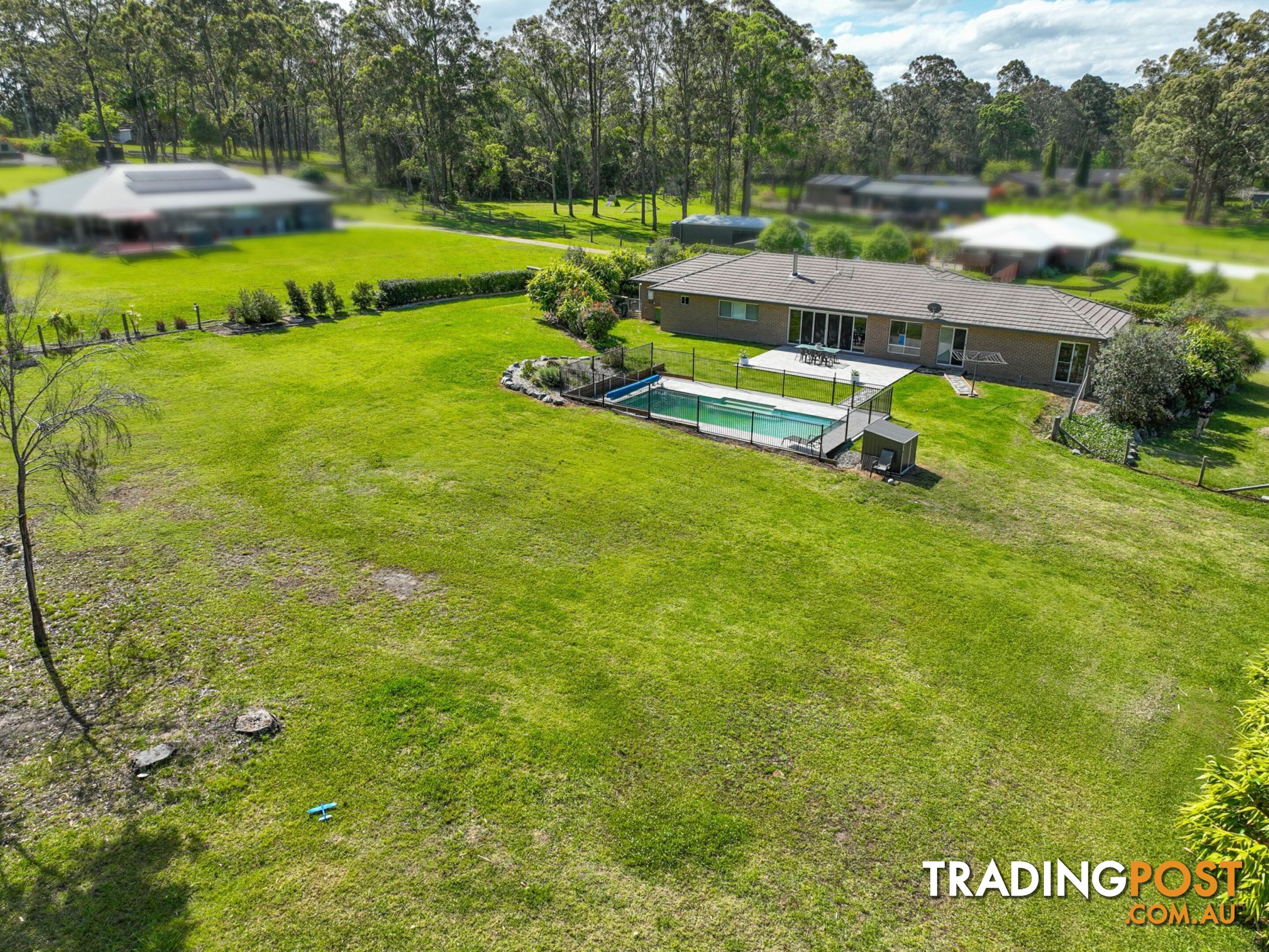 12 Brumby Close HALLIDAYS POINT NSW 2430