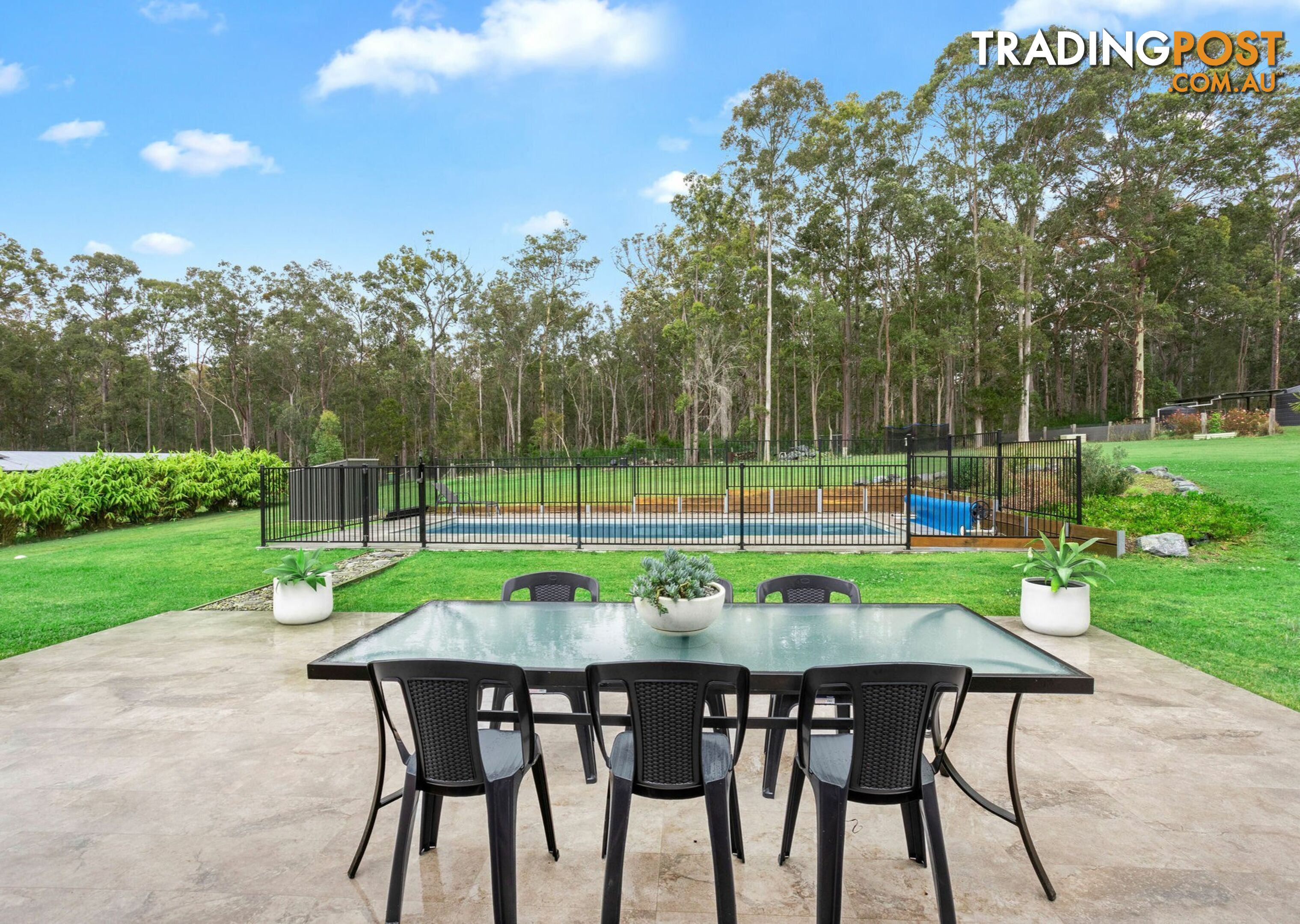 12 Brumby Close HALLIDAYS POINT NSW 2430