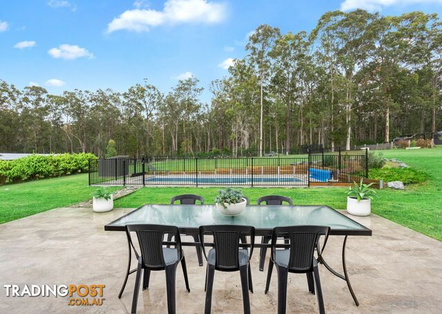 12 Brumby Close HALLIDAYS POINT NSW 2430