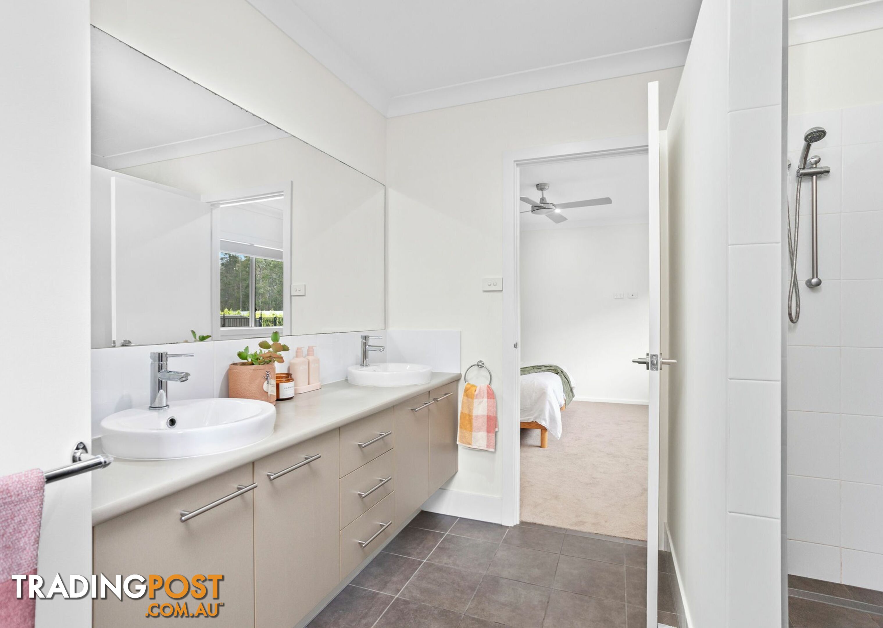 12 Brumby Close HALLIDAYS POINT NSW 2430