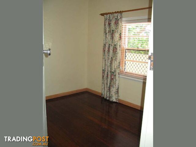 47 Edgecumbe St COMO WA 6152